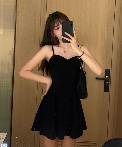 EPICKS（エピックス）の「【2点セット】フリルショートブラウス キャミミニワンピース（ワンピース・レディース・ブラック・M/L/XL）」の21枚目の写真