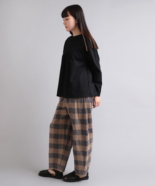 RNA-N(アールエヌエーエヌ)の「M1992 OE天竺バックティアードプルオーバー(Tシャツ/カットソー・レディース・ブラック/オフホワイト/イエロー・MEDIUM)」の14枚目の写真