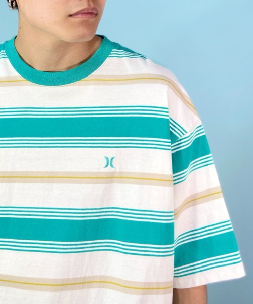 Hurley （ハーレー）の「Hurley/ハーレー マルチボーダーTシャツ オーバーサイズ ワンポイント/クルーネック半袖tシャツ コットンTee MSS2310023（Tシャツ/カットソー・メンズ・ブラック×ブラック/ネイビー/ホワイト×グリーン/ブルー・S/M/L）」の5枚目の写真