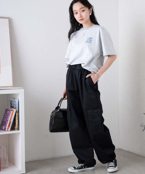 WEGO(ウィゴー)の「WEGO/イージーワイドカーゴパンツ(カーゴパンツ・レディース・その他1/ホワイト/ブラック/カーキ・FREE)」の6枚目の写真