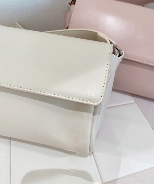 one after another NICE CLAUP（ワンアフターアナザーナイスクラップ）の「ミニマルボディーバック（ボディバッグ/ウエストポーチ・レディース・アイボリー/ピンク・FREE）」の16枚目の写真