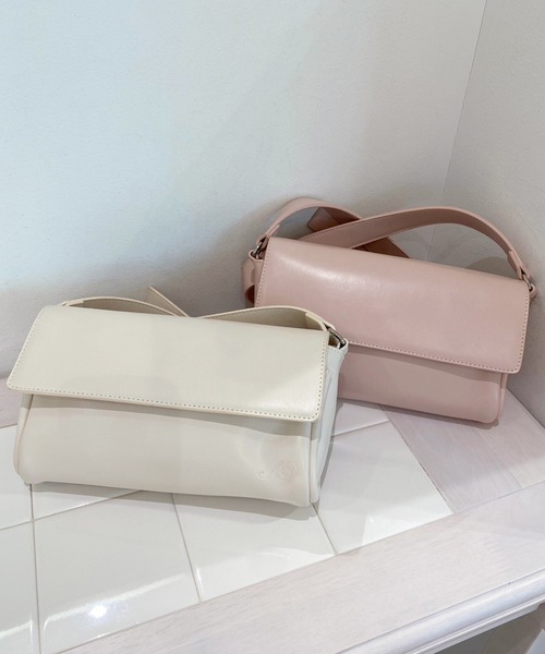 one after another NICE CLAUP（ワンアフターアナザーナイスクラップ）の「ミニマルボディーバック（ボディバッグ/ウエストポーチ・レディース・アイボリー/ピンク・FREE）」の15枚目の写真