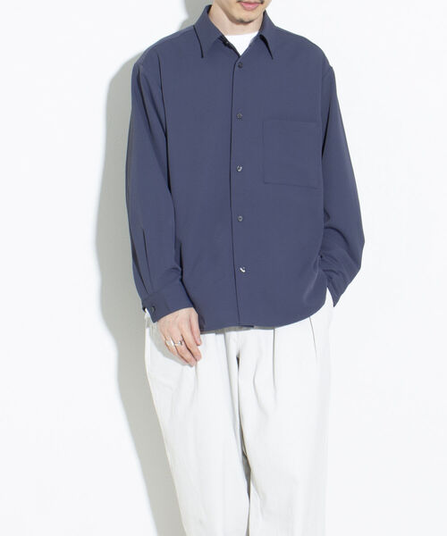 GLOSTER（グロスター）の「【GLOSTER/グロスター】ドレープシャツ ボリューム袖 オーバーサイズシャツ レギュラーカラー（シャツ/ブラウス・メンズ・ライトグレー/チャコールグレー/ライトブルー・L/M/S）」の13枚目の写真