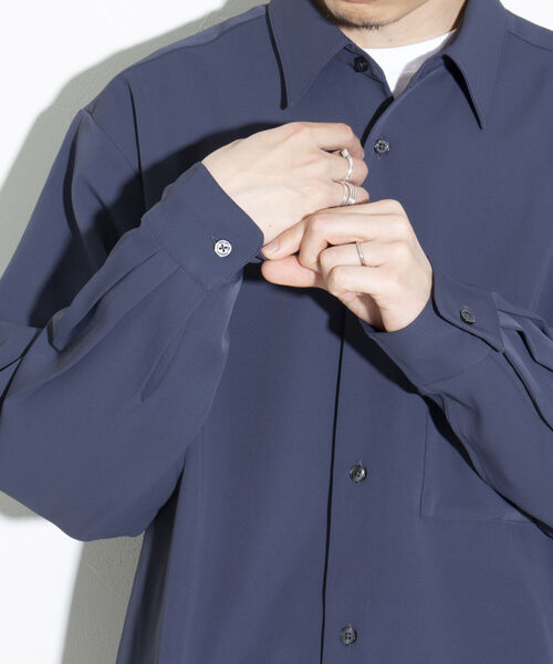 GLOSTER（グロスター）の「【GLOSTER/グロスター】ドレープシャツ ボリューム袖 オーバーサイズシャツ レギュラーカラー（シャツ/ブラウス・メンズ・ライトグレー/チャコールグレー/ライトブルー・L/M/S）」の19枚目の写真