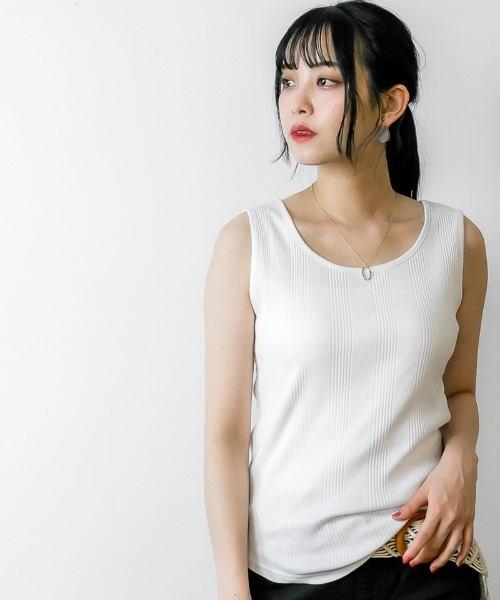 atONE(アットワン)の「atONE 2WAYランダムリブタンクトップ(タンクトップ・レディース・ブラック/ホワイト/モカ/カーキ/ベージュ・LL/4L/L/M/3L)」の22枚目の写真