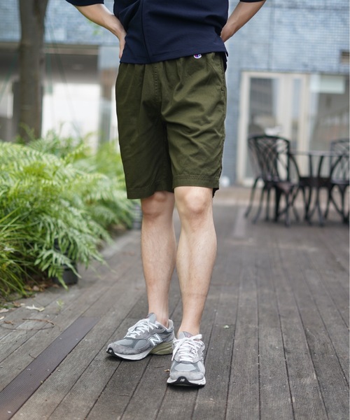 Champion(チャンピオン)の「【CHAMPION/チャンピオン】ツイルショートパンツ ワンポイントブランドロゴ ショーツ コットン100%(その他パンツ・メンズ・カーキ/ベージュ/ブラック/オフホワイト/ネイビー・LARGE/X-LARGE/MEDIUM)」の4枚目の写真