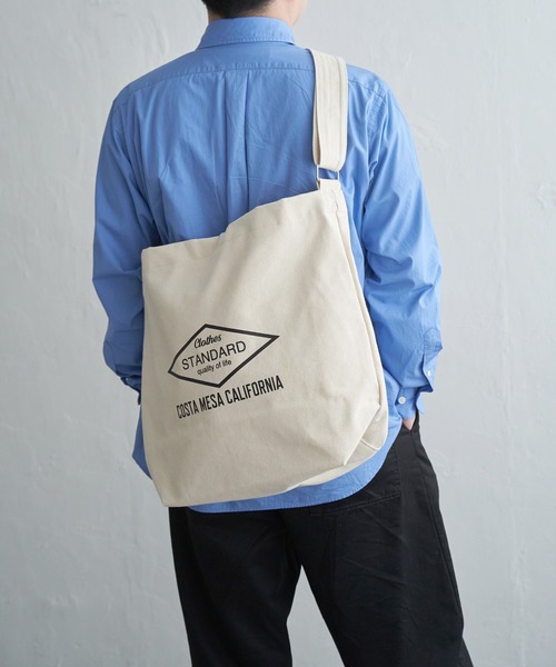 ikka(イッカ)の「シンプルECOショルダーバッグ(ショルダーバッグ・メンズ・グリーン/オフホワイト/ブラック/ネイビー/サックスブルー・FREE)」の11枚目の写真