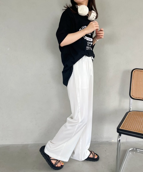 CLEA(クレア)の「サテンロングイージーパンツ(その他パンツ・レディース・ベージュ/ホワイト/ピンク/ブラック・FREE)」の8枚目の写真