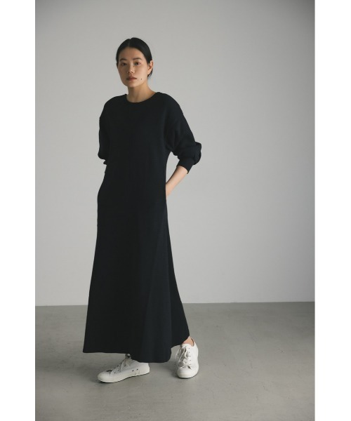 STYLEMIXER（スタイルミキサー）の「バックオープンリラックスカットワンピース（ワンピース・レディース・アイボリー/ブラック/チャコールグレー・MEDIUM/SMALL）」の14枚目の写真