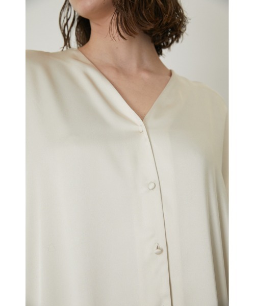 RIM.ARK（リムアーク）の「Laura×RIM.ARK Vol.1 gown（シャツワンピース・レディース・マルチ・FREE）」の3枚目の写真