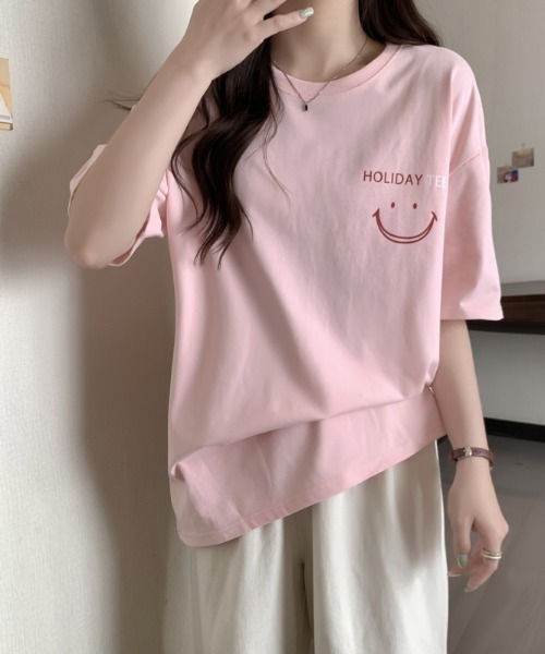 Achic（アシック）の「英文字ロゴオーバーサイズ半袖Tシャツ（Tシャツ/カットソー・レディース・ホワイト/ピンク・M）」の18枚目の写真