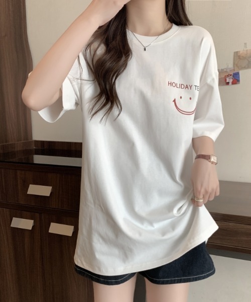 Achic（アシック）の「英文字ロゴオーバーサイズ半袖Tシャツ（Tシャツ/カットソー・レディース・ホワイト/ピンク・M）」の6枚目の写真