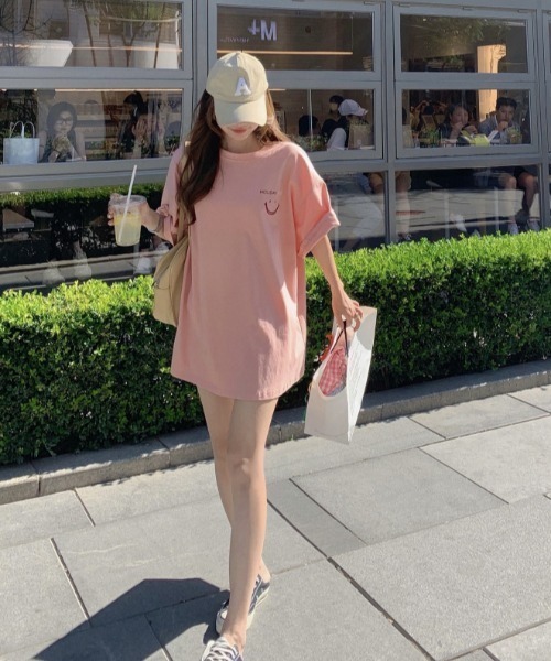 Achic（アシック）の「英文字ロゴオーバーサイズ半袖Tシャツ（Tシャツ/カットソー・レディース・ホワイト/ピンク・M）」の22枚目の写真