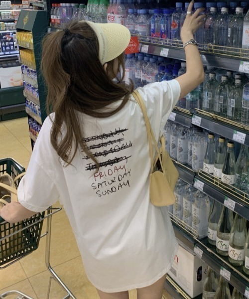 Achic（アシック）の「英文字ロゴオーバーサイズ半袖Tシャツ（Tシャツ/カットソー・レディース・ホワイト/ピンク・M）」の17枚目の写真