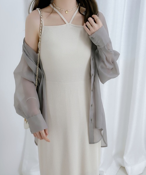 ECLIN(エクラン)の「バックスリットIラインダブルストラップリブキャミワンピ―ス(ワンピース・レディース・ブラウン/グレー/ブラック/ベージュ・M/L)」の4枚目の写真