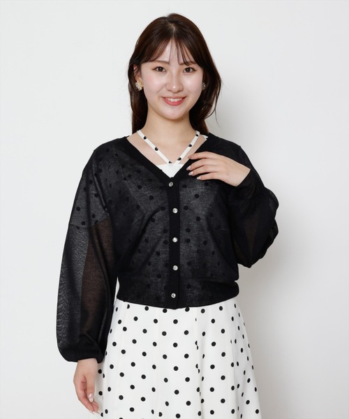 WILLSELECTION(ウィルセレクション)の「シアーVネック袖ボリュームカーディガン(カーディガン/ボレロ・レディース・ブラック/オフホワイト/ピンク/ベージュ・MEDIUM)」の2枚目の写真