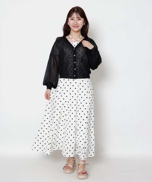 WILLSELECTION(ウィルセレクション)の「シアーVネック袖ボリュームカーディガン(カーディガン/ボレロ・レディース・ブラック/オフホワイト/ピンク/ベージュ・MEDIUM)」の13枚目の写真