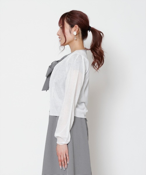 WILLSELECTION(ウィルセレクション)の「シアーVネック袖ボリュームカーディガン(カーディガン/ボレロ・レディース・ブラック/オフホワイト/ピンク/ベージュ・MEDIUM)」の7枚目の写真
