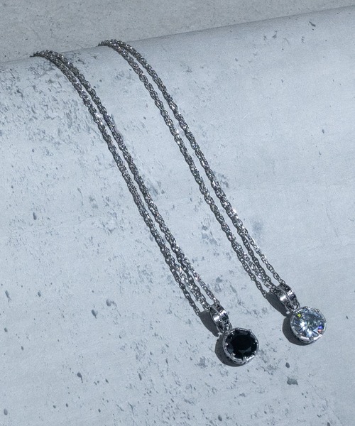 JOHN'S CLOSET（ジョンズクローゼット）の「【40】バリエーション ペアネックレス（ネックレス・メンズ・シルバー系その他/シルバー系その他2/シルバー系その他3/シルバー系その他4/シルバー系その他5/シルバー・FREE）」の2枚目の写真