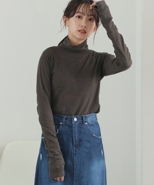 ElegChic（エレグシック）の「ハイネック指穴カットソー 長袖（Tシャツ/カットソー・レディース・チャコールグレー/ブラック/オフホワイト/カーキ/グレイッシュベージュ・3L/4L/M/L/XL）」の16枚目の写真