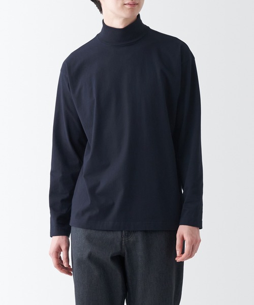 無印良品（ムジルシリョウヒン）の「起毛ハイネック長袖Ｔシャツ（Tシャツ/カットソー・メンズ・ホワイト/ダークブラウン/グレー/ダークグリーン/ネイビー系/ブラック・XS/S/L/XXL/XL/M）」の6枚目の写真