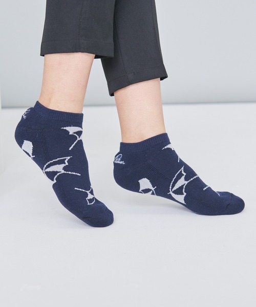 Arnold Palmer（アーノルドパーマー）の「アンブレラ ロゴ スニーカーソックス（ソックス/靴下・レディース・ネイビー/オフホワイト・25-27CM/23-25cm）」の2枚目の写真