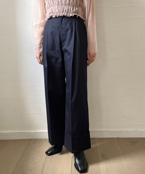 LOWRYS FARM(ローリーズファーム)の「ロールアップワイドパンツ 975284(チノパンツ・レディース・ベージュ/ネイビー・FREE)」の7枚目の写真