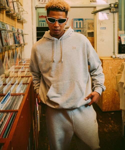 Manhattan Records(マンハッタン レコーズ)の「WEGO/【Manhattan Records】ONEPOINT SWEAT PANTS(スウェットパンツ・メンズ・グレー/ブラック・LARGE/MEDIUM)」の3枚目の写真