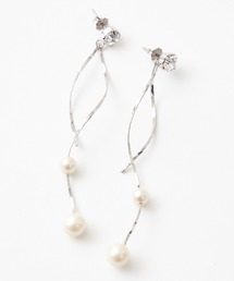 AIMER（エメ）の「パールツイストピアス（ピアス（両耳用））」