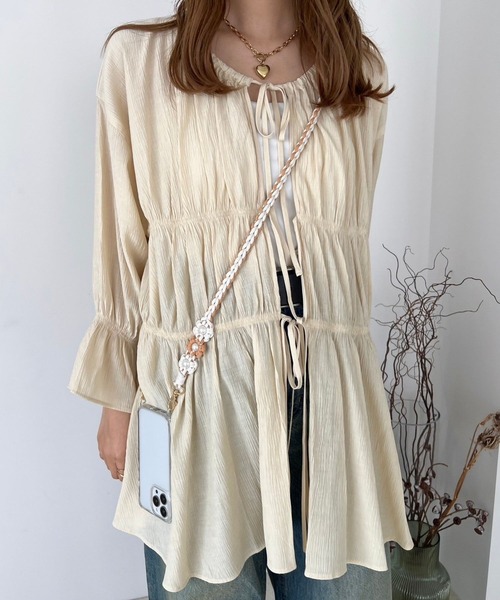 Me%（ミィパーセント）の「オハナアミモバイルストラップ 982871（スマホグッズ・レディース・ベージュ/ブラック/アイボリー・FREE）」の6枚目の写真