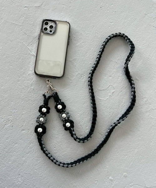 Me%（ミィパーセント）の「オハナアミモバイルストラップ 982871（スマホグッズ・レディース・ベージュ/ブラック/アイボリー・FREE）」の14枚目の写真
