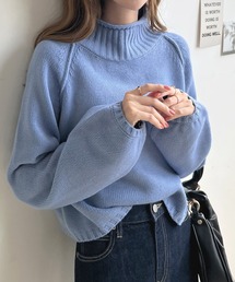 ハイネックショート丈ニット