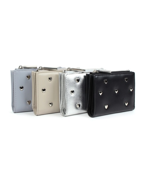 ♦♣♥♠新品未使用！BEAURE ハートスタッズ付2つ折り財布 BEAURE ヴュレ カウレザー ハートスタッズ 二つ折り コンパクト
