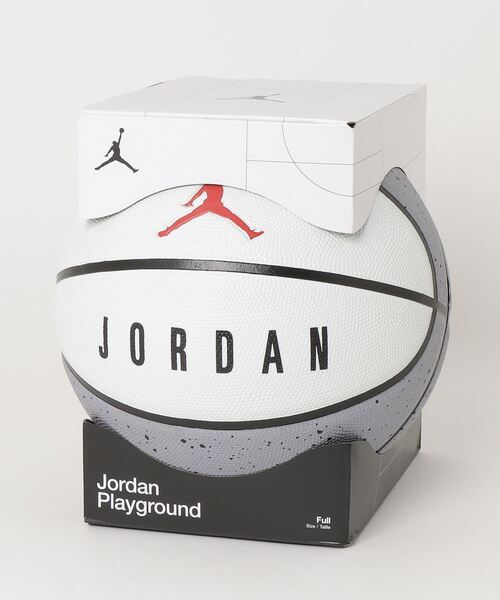 JORDAN BRAND（ジョーダンブランド）の「JORDAN BRAND ジョーダン プレイグラウンド 2.0 8P  / NIKE 【SP】（スポーツグッズ・メンズ・ホワイト/ブラック・FREE）」の2枚目の写真