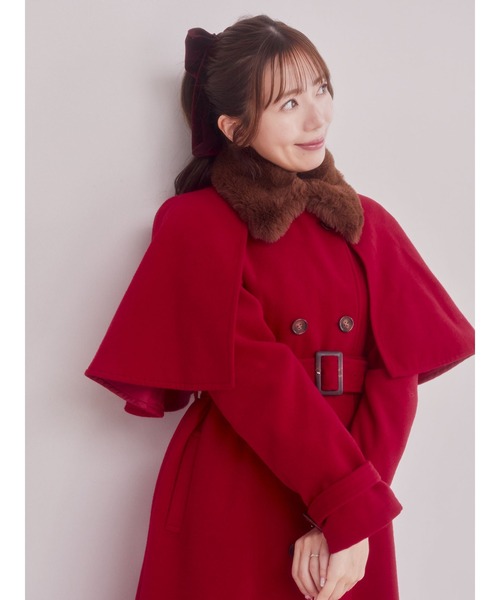 Areeam（アリーム）の「ファー付きケープコート（その他アウター・レディース・レッド/チャコールグレー・FREE）」の12枚目の写真