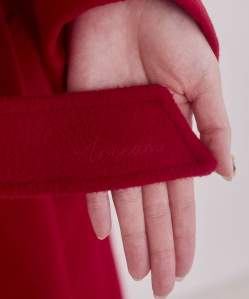 Areeam（アリーム）の「ファー付きケープコート（その他アウター・レディース・レッド/チャコールグレー・FREE）」の7枚目の写真