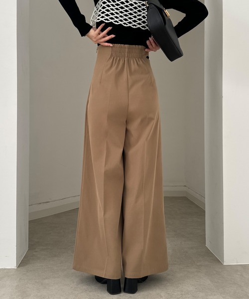 junoah(ジュノア)の「ハイウエストカットパンツ(スラックス・レディース・アイボリー/ダークベージュ/ブラック・MEDIUM/X-LARGE/LARGE)」の16枚目の写真