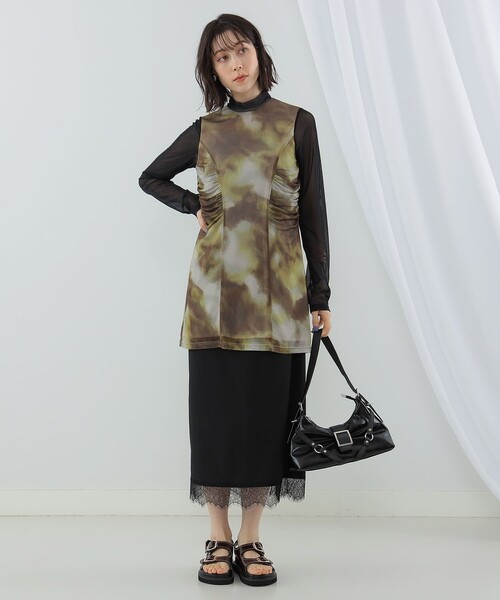 Ray BEAMS（レイビームス）の「Ray BEAMS / ギャザー ベルト バッグ（ハンドバッグ・レディース・ブラック/ブルー系その他4・ONE SIZE）」の3枚目の写真