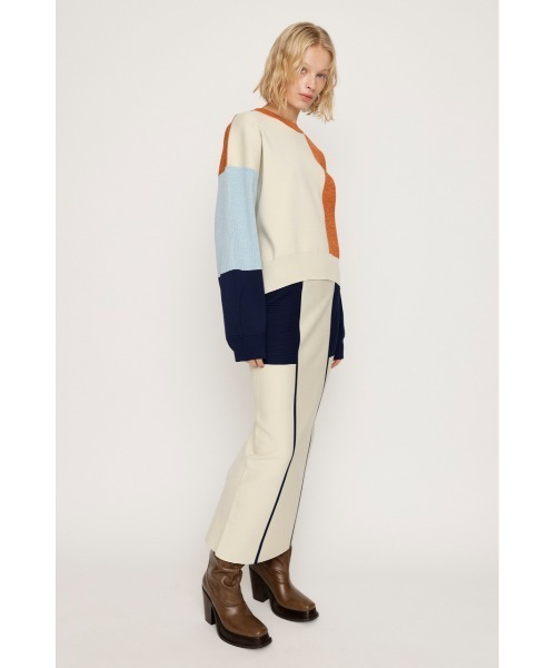 SLY（スライ）の「BLOCKING LIGHT KNIT TOPS ブロッキング ライト ニット トップス（ニット/セーター・レディース・ブルー系その他/ブラック系その他2/ホワイト系その他2・FREE）」の5枚目の写真