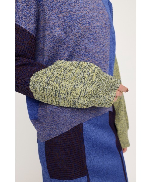 SLY（スライ）の「BLOCKING LIGHT KNIT TOPS ブロッキング ライト ニット トップス（ニット/セーター・レディース・ブルー系その他/ブラック系その他2/ホワイト系その他2・FREE）」の22枚目の写真