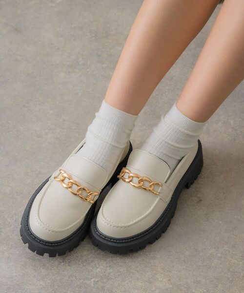 RETRO GIRL（レトロガール）の「チェーンローファー（ローファー・レディース・ブラック/オフホワイト・MEDIUM/LARGE）」の9枚目の写真