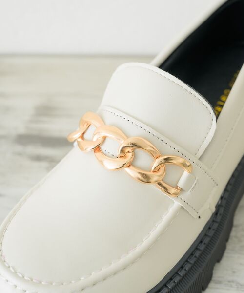 RETRO GIRL（レトロガール）の「チェーンローファー（ローファー・レディース・ブラック/オフホワイト・MEDIUM/LARGE）」の8枚目の写真