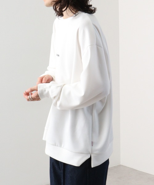 Red Cap Girl(レッドキャプガール)の「REDCAPGIRL ダンボールニット バックプリント クルーネック(スウェット・メンズ・ブラック/ホワイト/グレー/ブルー・M/L)」の14枚目の写真