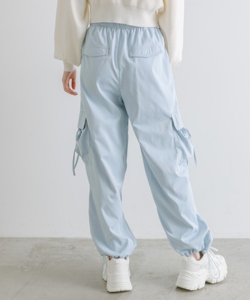 OLIVE des OLIVE(オリーブデオリーブ)の「リボンポケットカーゴパンツ 1041020030(カーゴパンツ・レディース・チャコールグレー/オフホワイト/サックスブルー/ピンク・FREE)」の20枚目の写真