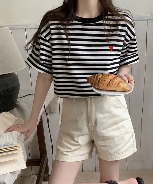 Bifrost(ビフレスト)の「ハートのロゴがポイント。クルーネックカラーボーダーTシャツ(Tシャツ/カットソー・レディース・イエロー/グリーン/グレー/ブラウン/ライトベージュ/ミント/ネイビー/ライトブルー/ライトイエロー/ライトピンク・FREE)」の11枚目の写真