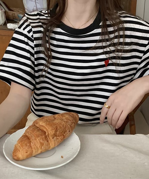 Bifrost(ビフレスト)の「ハートのロゴがポイント。クルーネックカラーボーダーTシャツ(Tシャツ/カットソー・レディース・イエロー/グリーン/グレー/ブラウン/ライトベージュ/ミント/ネイビー/ライトブルー/ライトイエロー/ライトピンク・FREE)」の14枚目の写真