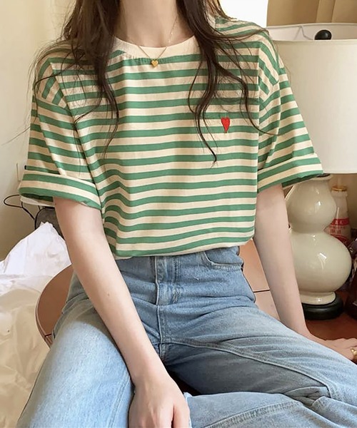 Bifrost(ビフレスト)の「ハートのロゴがポイント。クルーネックカラーボーダーTシャツ(Tシャツ/カットソー・レディース・イエロー/グリーン/グレー/ブラウン/ライトベージュ/ミント/ネイビー/ライトブルー/ライトイエロー/ライトピンク・FREE)」の20枚目の写真