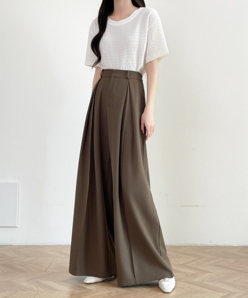 Diosfront（ディオスフロント）の「タックワイドパンツ（スラックス・レディース・ブラック/ブラウン/チャコールグレー/グレイッシュベージュ・FREE）」の19枚目の写真