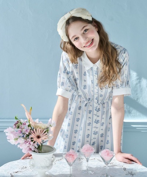 F i.n.t（フィント）の「ストライプ花柄ドロストシャツワンピース