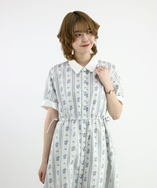 F i.n.t（フィント）の「ストライプ花柄ドロストシャツワンピース（シャツワンピース・レディース・ホワイト×ブルー/ホワイト×グリーン・FREE）」の6枚目の写真